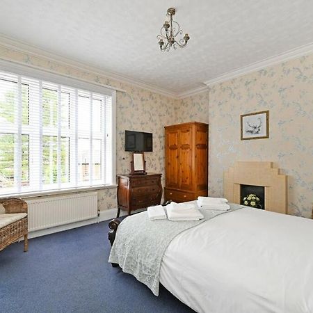 Forest Side Guesthouse Lyndhurst Buitenkant foto